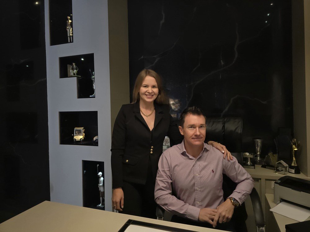 Casal de Empresários Brasileiros Revoluciona o Mercado Imobiliário com Atuação no Brasil e Exterior